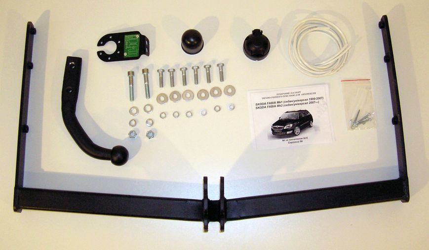 Фаркоп на SKODA FABIA 2001-2007 101138 фото