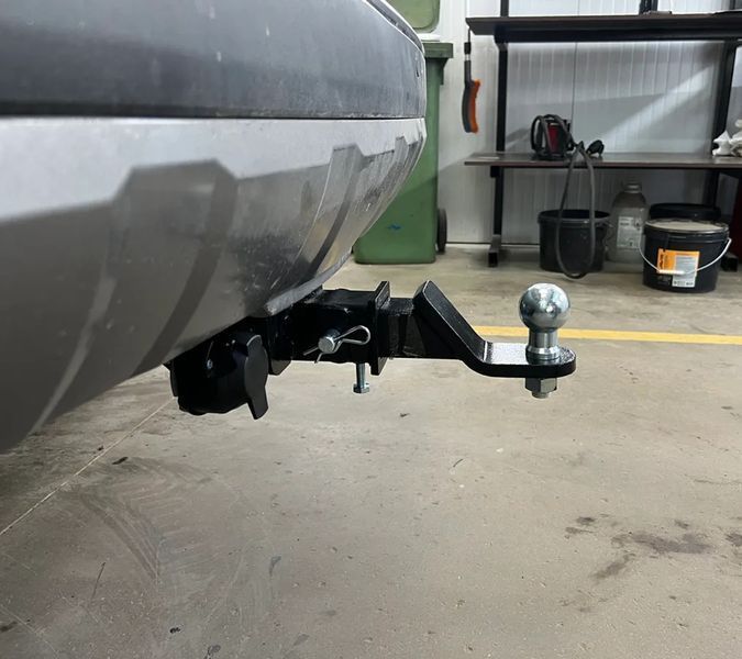 Фаркоп на TOYOTA LAND CRUISER PRADO 2023-- 101240 фото