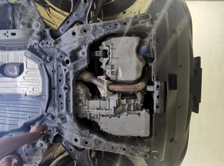Захист двигуна Honda CR-V III (2007-2012) /V: всі/ на двигун і КПП - 2.0 мм. 100562 фото