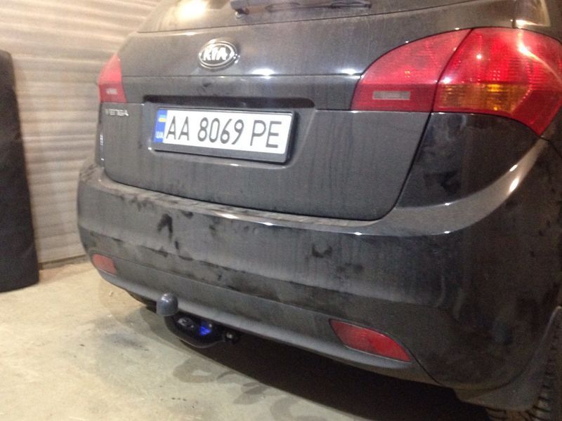 Фаркоп на KIA VENGA 2009-2017 100640 фото