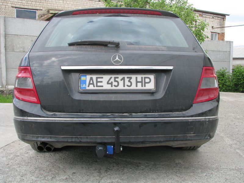 Фаркоп на MERCEDES-BENZ C-CLASS 2007-2014 100740 фото