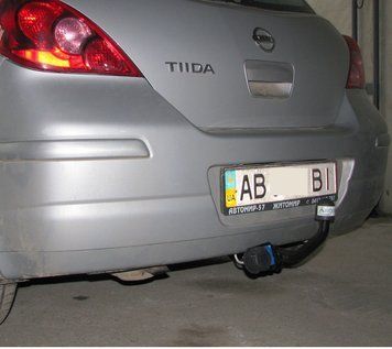Фаркоп на NISSAN TIIDA 2004-2014 100891 фото