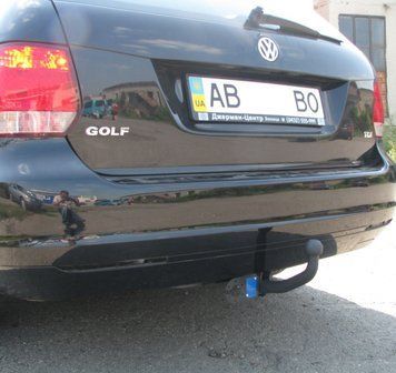 Фаркоп на VOLKSWAGEN GOLF VARIANT 2009-2012 101391 фото