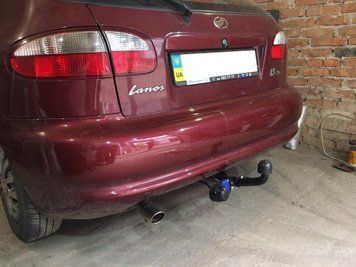 Фаркоп на DAEWOO LANOS 1997-2013 100292 фото