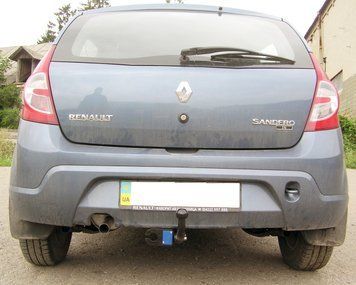 Фаркоп на RENAULT SANDERO 2007-2012 101044 фото