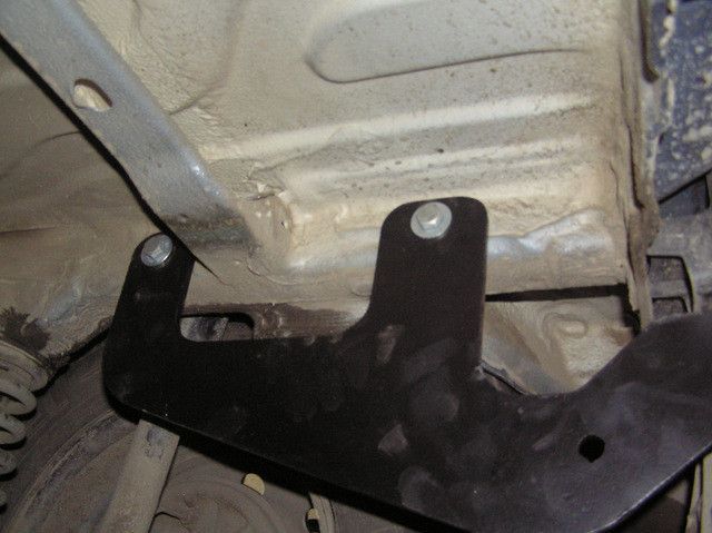 Фаркоп на RENAULT SANDERO 2007-2012 101044 фото