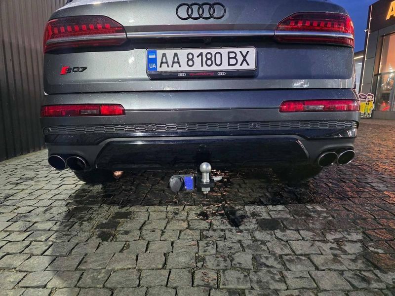 Фаркоп на AUDI Q8 2018- 100145 фото