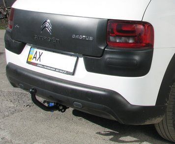 Фаркоп на CITROEN C4 CACTUS 2014-2018 100251 фото