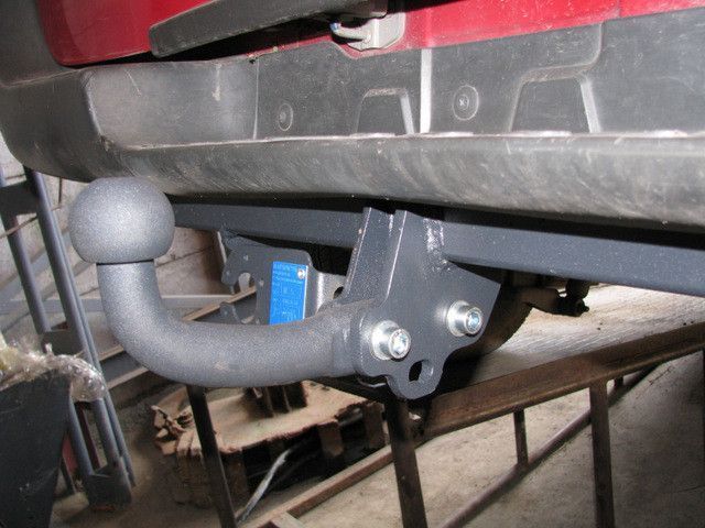 Фаркоп на NISSAN VANETTE 1995-2001 100901 фото