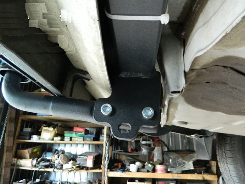Фаркоп на TOYOTA RAV4 2006-2013 101302 фото