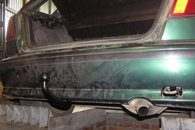 Фаркоп на NISSAN ALMERA 1995-2000 100853 фото