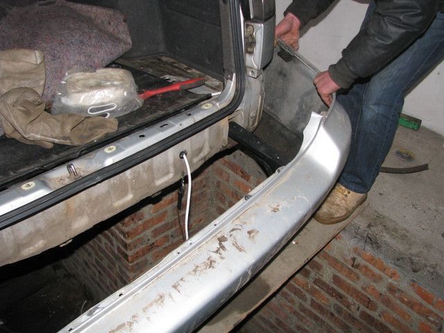 Фаркоп на SUBARU LEGACY 1994-1999 101203 фото