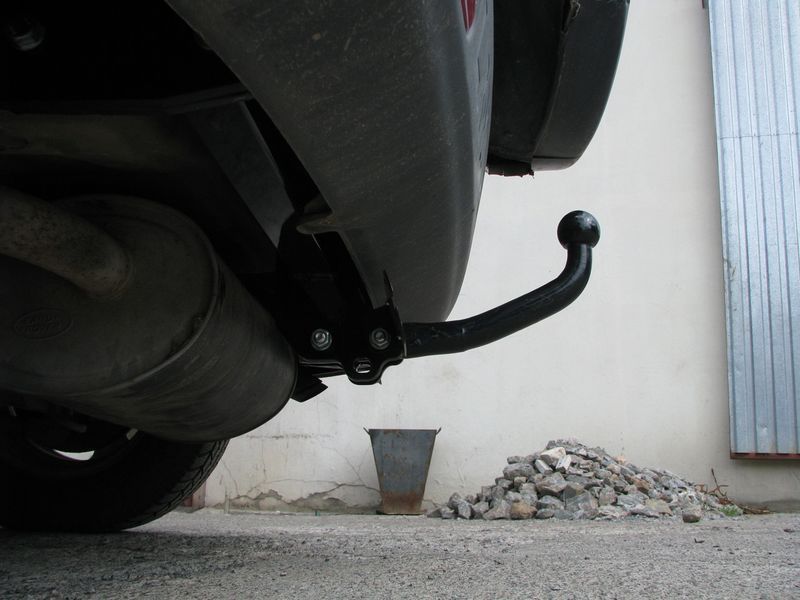 Фаркоп на LAND ROVER FREELANDER 1997-2006 100653 фото