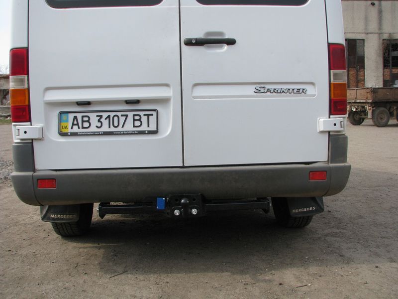 Фаркоп на MERCEDES-BENZ SPRINTER 1995-2006 100754 фото