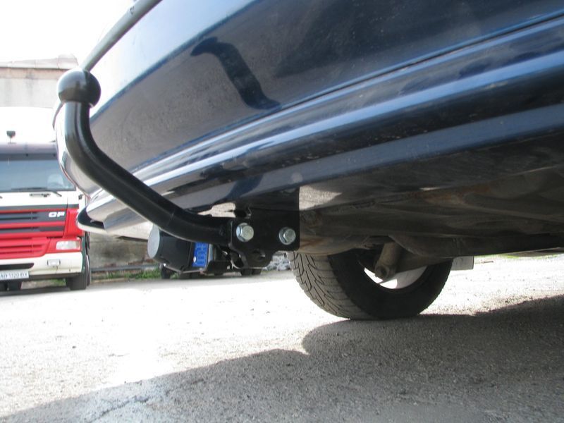 Фаркоп на BMW SERIA 5 1997-2004 100155 фото